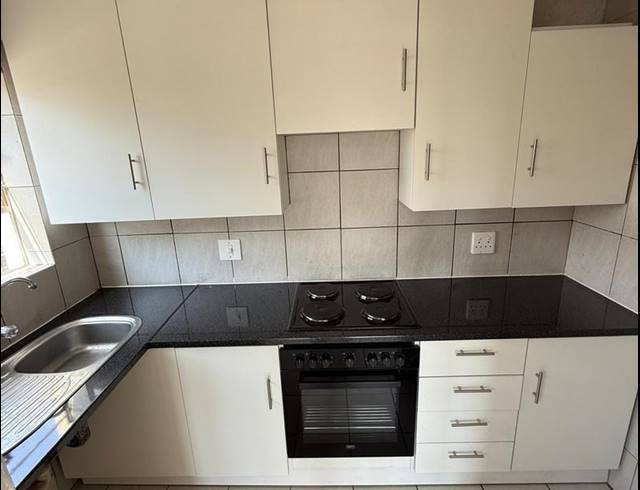 1 BEDROOM PROPERTY TO RENT IN RIVONIA
